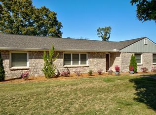 917 Harris Ln, Chattanooga, TN 37412