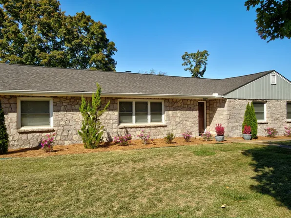 917 Harris Ln, Chattanooga, TN 37412