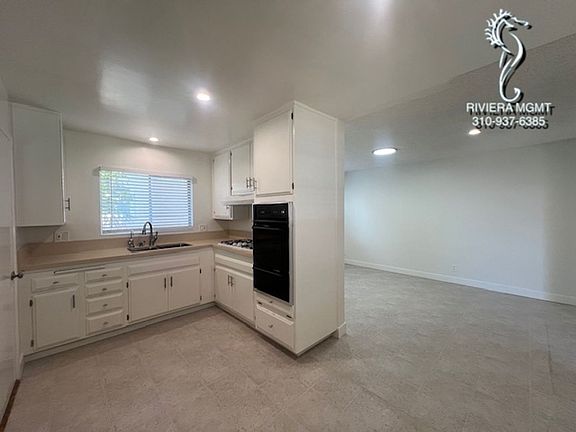 4th image of 2335 W 234th St