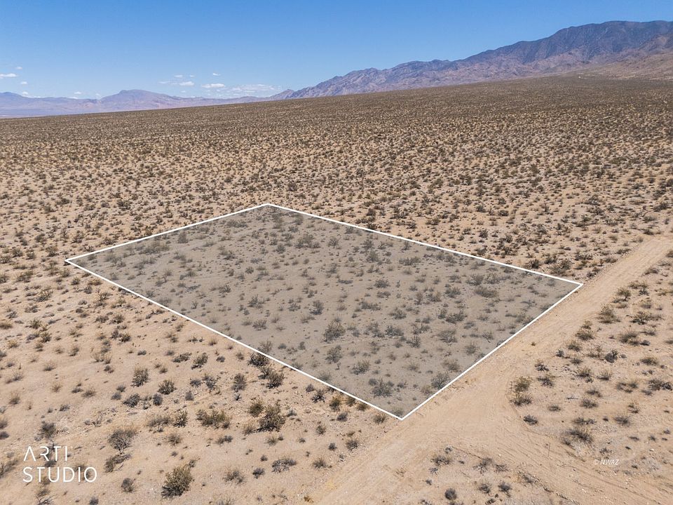 1st image of 3 E Red Horizon Rd