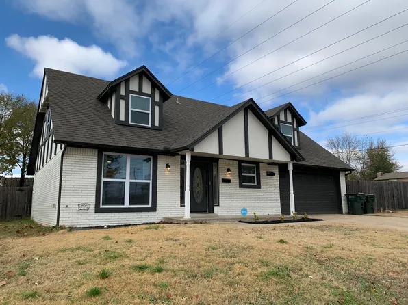 1412 N Dogwood St, Owasso, OK 74055