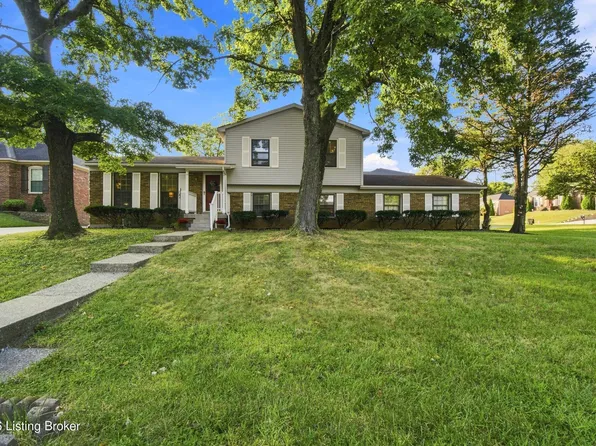 8600 Chipstone Ct, Jeffersontown, KY 40299