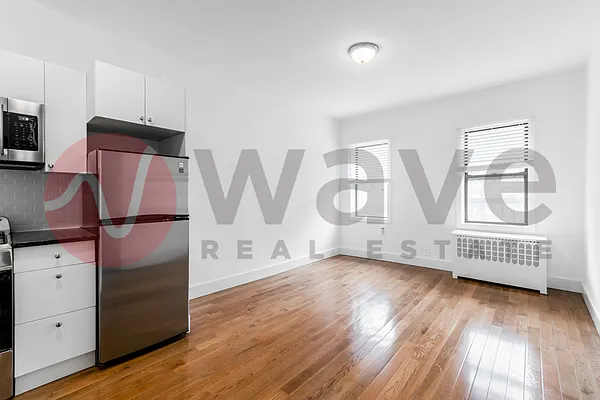 Rented by Wave Real Estate Group | media 2