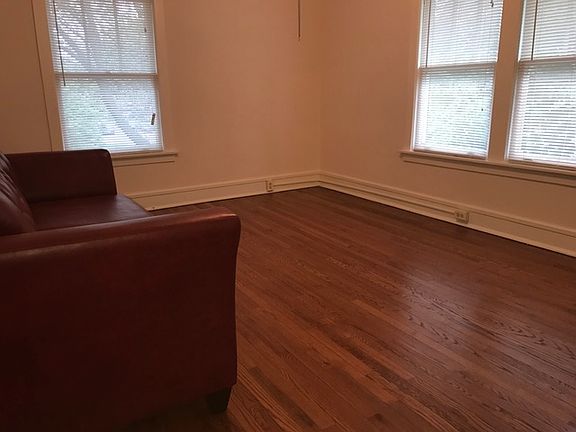 4th image of 8158 S Langley Ave