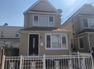 10712 Wren Pl, Jamaica, NY 11433