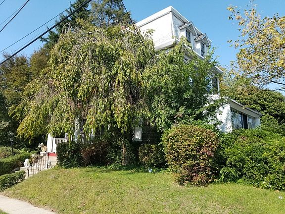 2nd image of 501 E Gorgas Ln