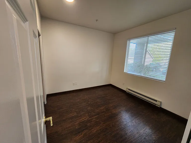 17827 80th Ave NE #B102 — Photo 6