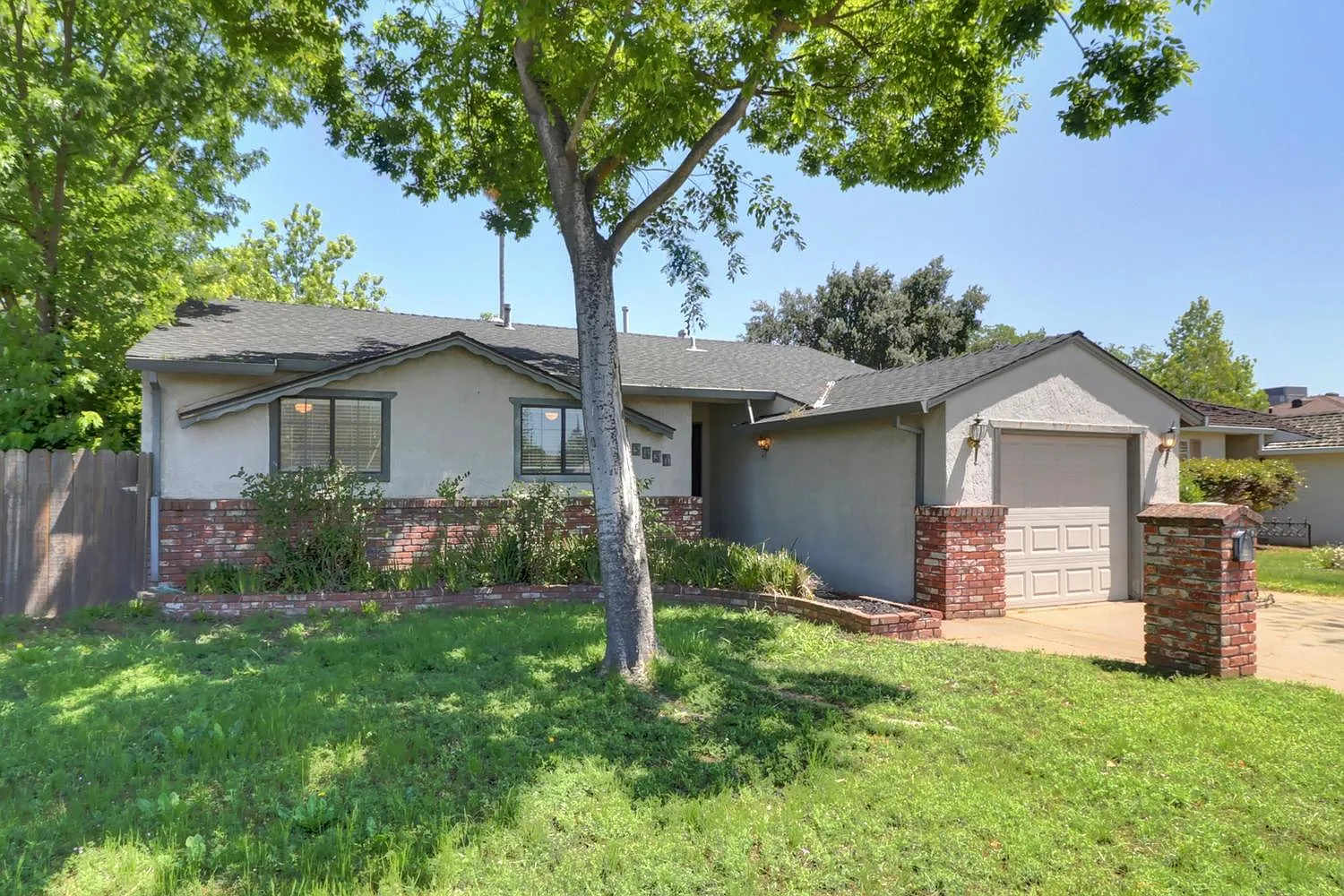 3431 Kroy Way photo 1