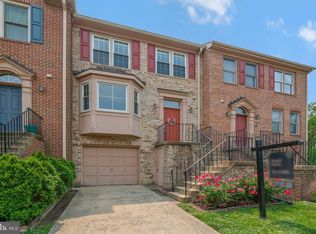 6223 Squires Hill Dr, Falls Church, VA 22044