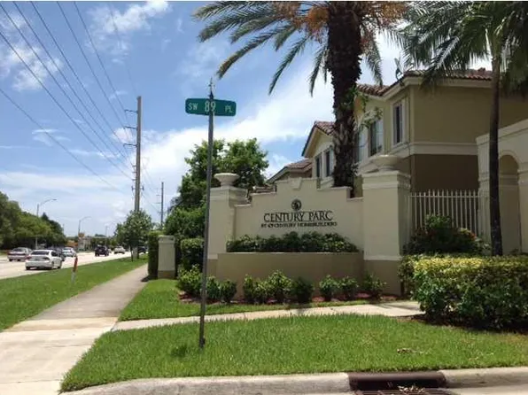 8964 W Flagler St, Miami, FL