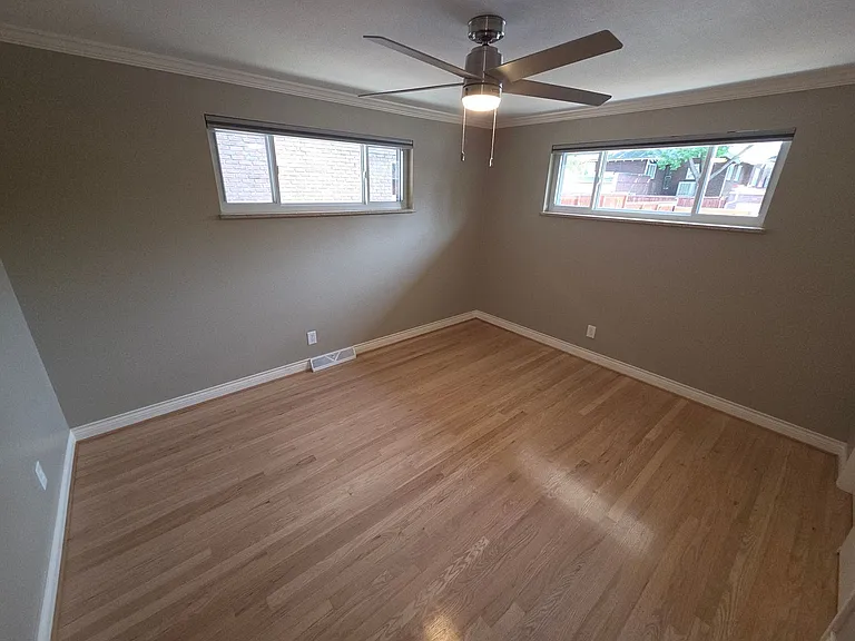 760 Josephine St — Photo 22