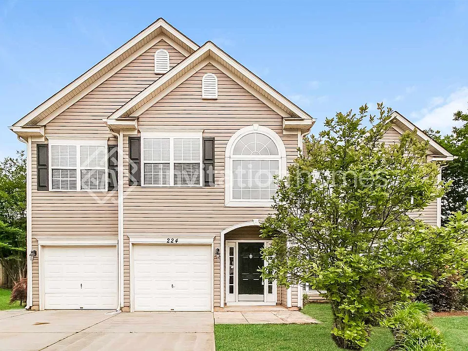224 Golden Valley Dr