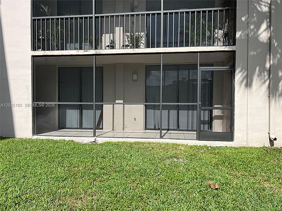 3rd image of 8400 SW 133rd Avenue Rd APT 121