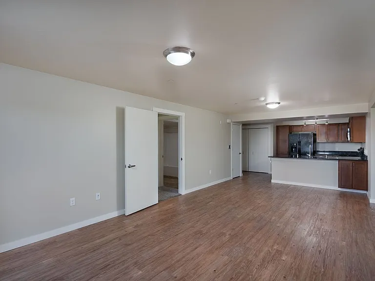 210 S Cottonwood Rd #208 — Photo 37