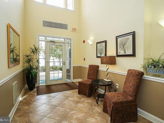 4th image of 110 Watkins Pond Blvd #1-201