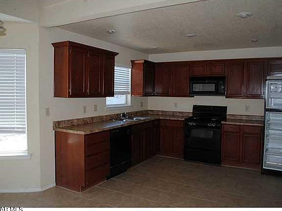 4th image of 4067 Victoria Ruiz Ct