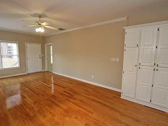 5th image of 2312 Stockton Walk Ct