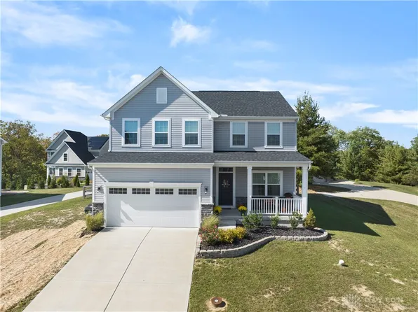 8161 Valley Crossing Dr, Cincinnati, OH 45247