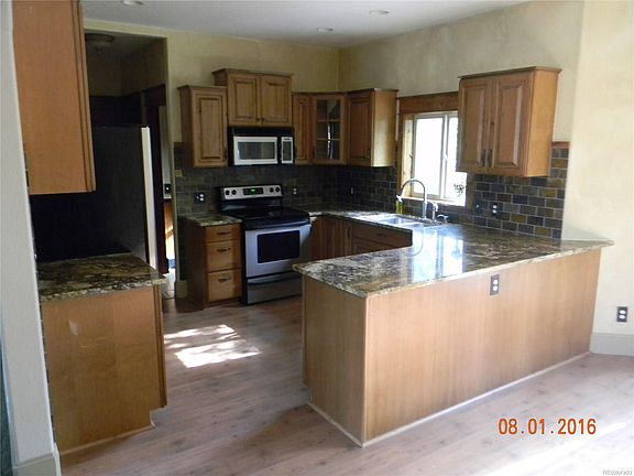 3rd image of 272 Champa St