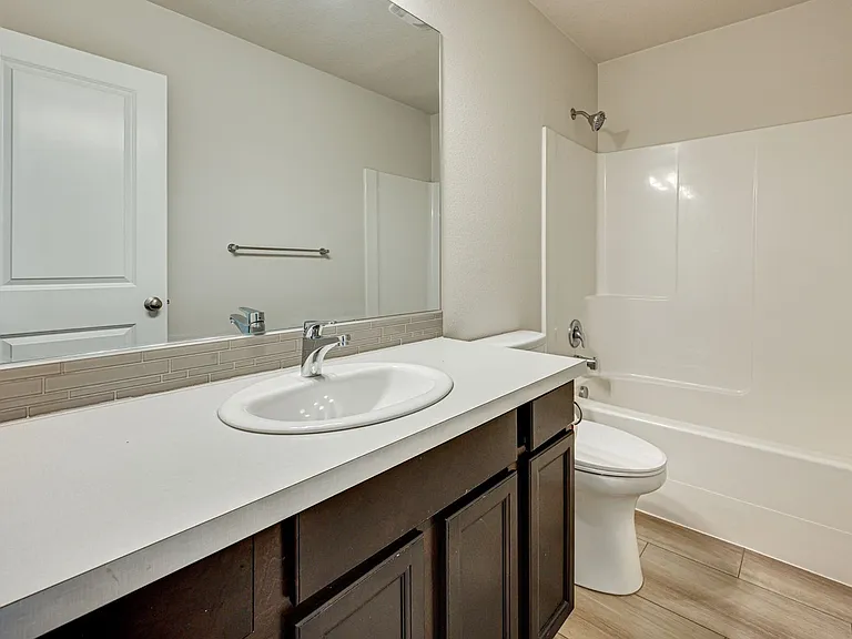 1916 S Robin Way — Photo 16