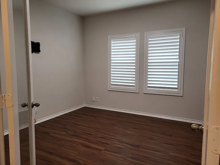 6934 Shiraz Way — Photo 7