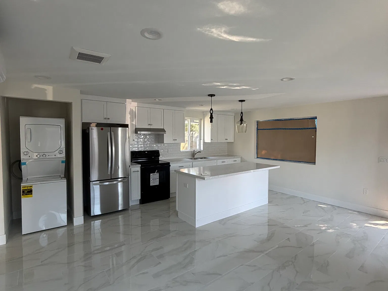 1 bed, 679 sqft, $2,400 — Photo 4