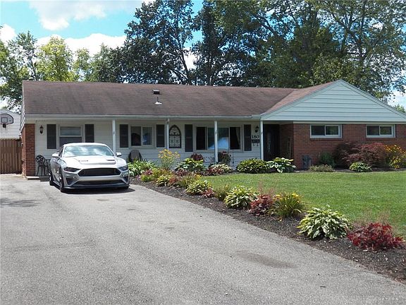 2nd image of 180 Blackstone Dr