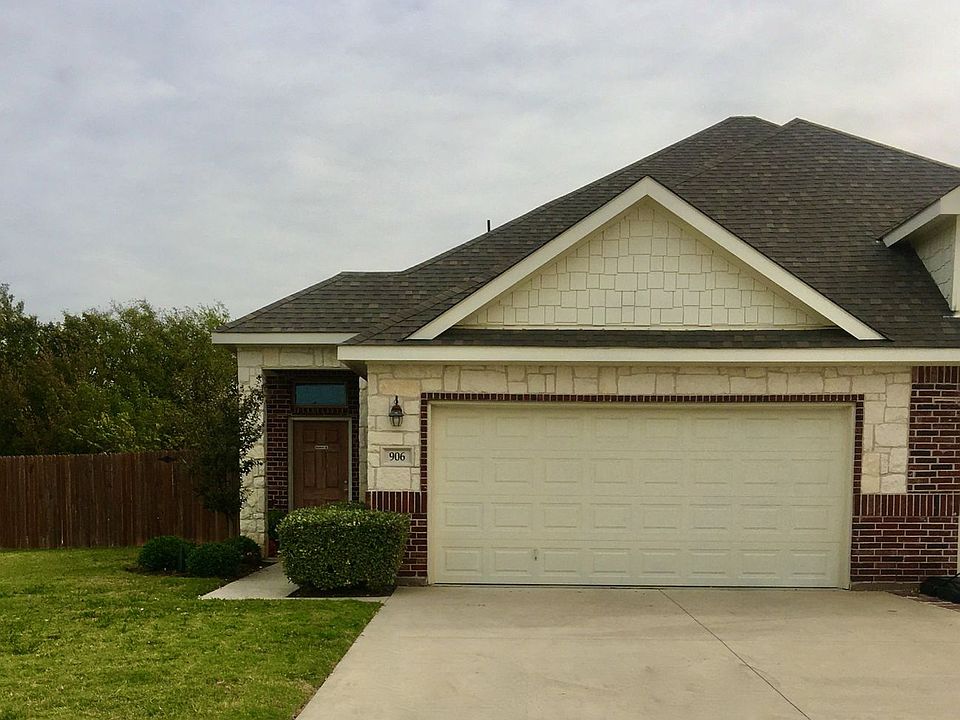 1st image of 906 Skyview Dr