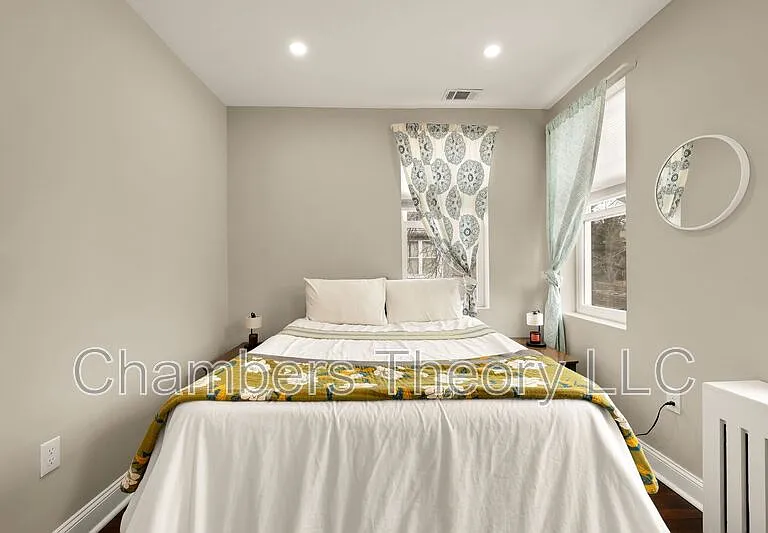 2124 N Capitol St NW — Photo 25