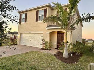8769 Swell Brooks Ct, North Fort Myers, FL 33917