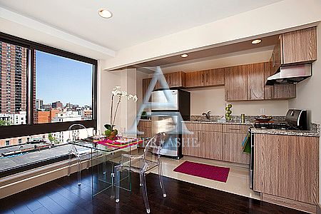 2nd image of 203 E 121st St APT 701