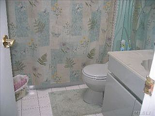 5th image of 27 Duffin Ave