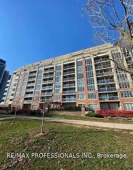 15 Stafford St #406 — Photo 17