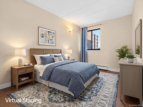 4th image of 14468 38th Avenue #703