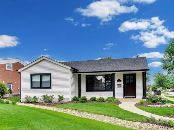 304 W Graham Ave, Lombard, IL 60148