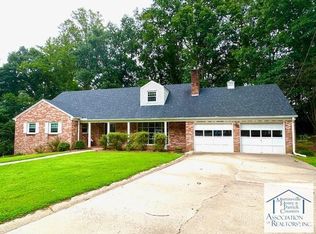 116 Parkmoor Ct, Danville, VA 24541