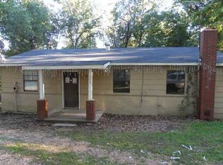 266 Madison St #1275, Huntsville, AR 72740