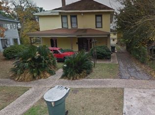 2065 Broadway St, Beaumont, TX 77701