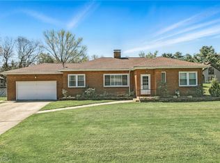 3862 Welcker Dr NE, Warren, OH 44483