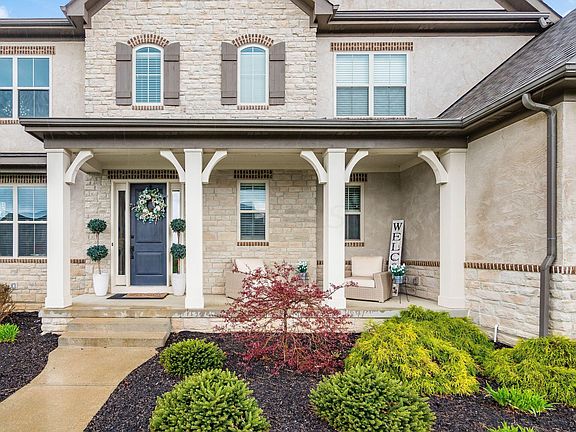4th image of 9441 Waterford Dr