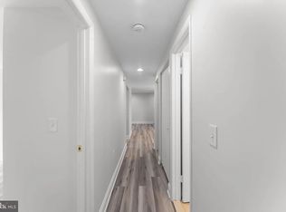 13205 Chalet Pl APT 204, Germantown, MD 20874