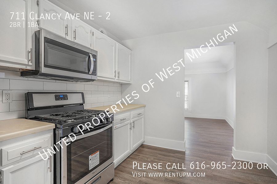 1st image of 711 Clancy Ave NE #2