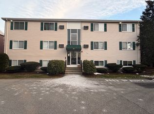16 Appleton Park APT H2, Ipswich, MA 01938