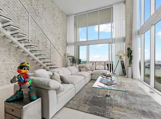 1040 Biscayne Blvd APT 2101, Miami, FL 33132