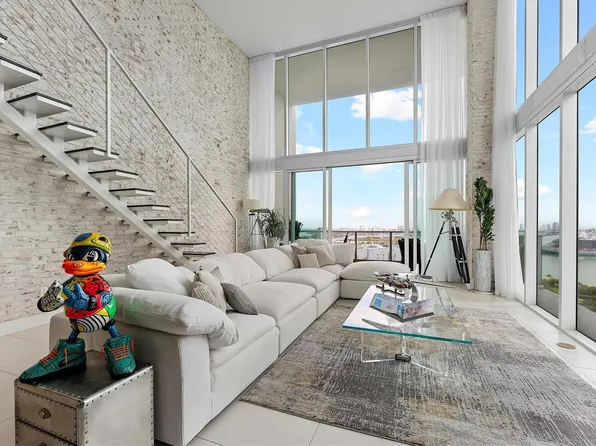 1040 Biscayne Blvd APT 2101, Miami, FL 33132
