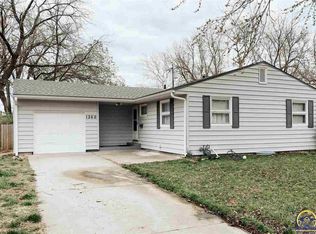 1260 SW Indian Trail Ct, Topeka, KS 66604