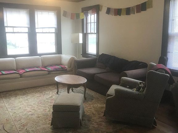 5th image of 1630 Hague Ave APT 4