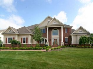 6098 Quin Abbey Ct W, Dublin, OH 43017