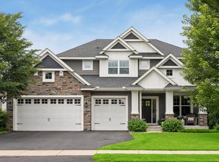 11031 Sundance Woods Blvd, Osseo, MN 55369
