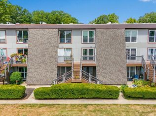 738 Worthington Forest Pl, Columbus, OH 43229